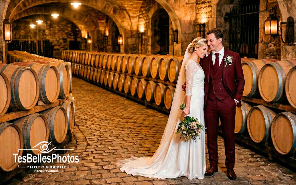 Photographe de mariage à Épernay – séance couple élégante dans une cave de champagne